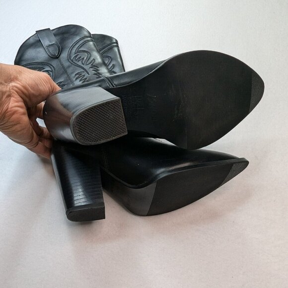 ISNOM Cowgirl Embroidered, Pointed Toe, Chunky Heel Boots Size 7 - Picture 9 of 14